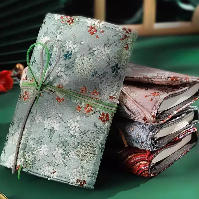 Beautiful Cloth Cover Notebook Girls Retro Chinese Style Girls Loose-leaf Diary Portable Scrapbook Binder Notepad Gift