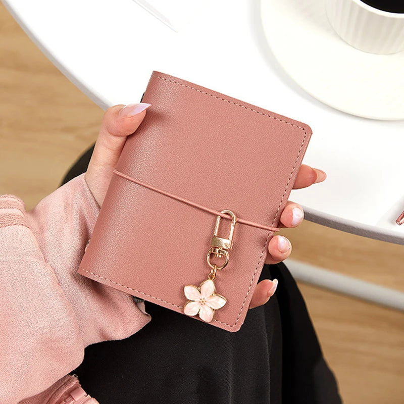 Mini loose-leaf notebook  M5 binder portable notepad soft leather schedule book，80 blank pages